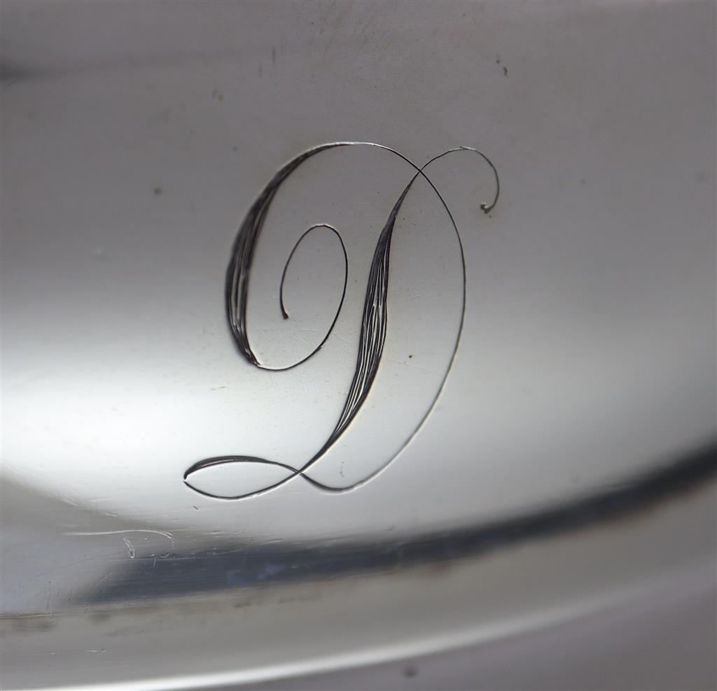 A pair of late Victorian silver oval entree dishes and covers with handles, by Mappin & Webb,